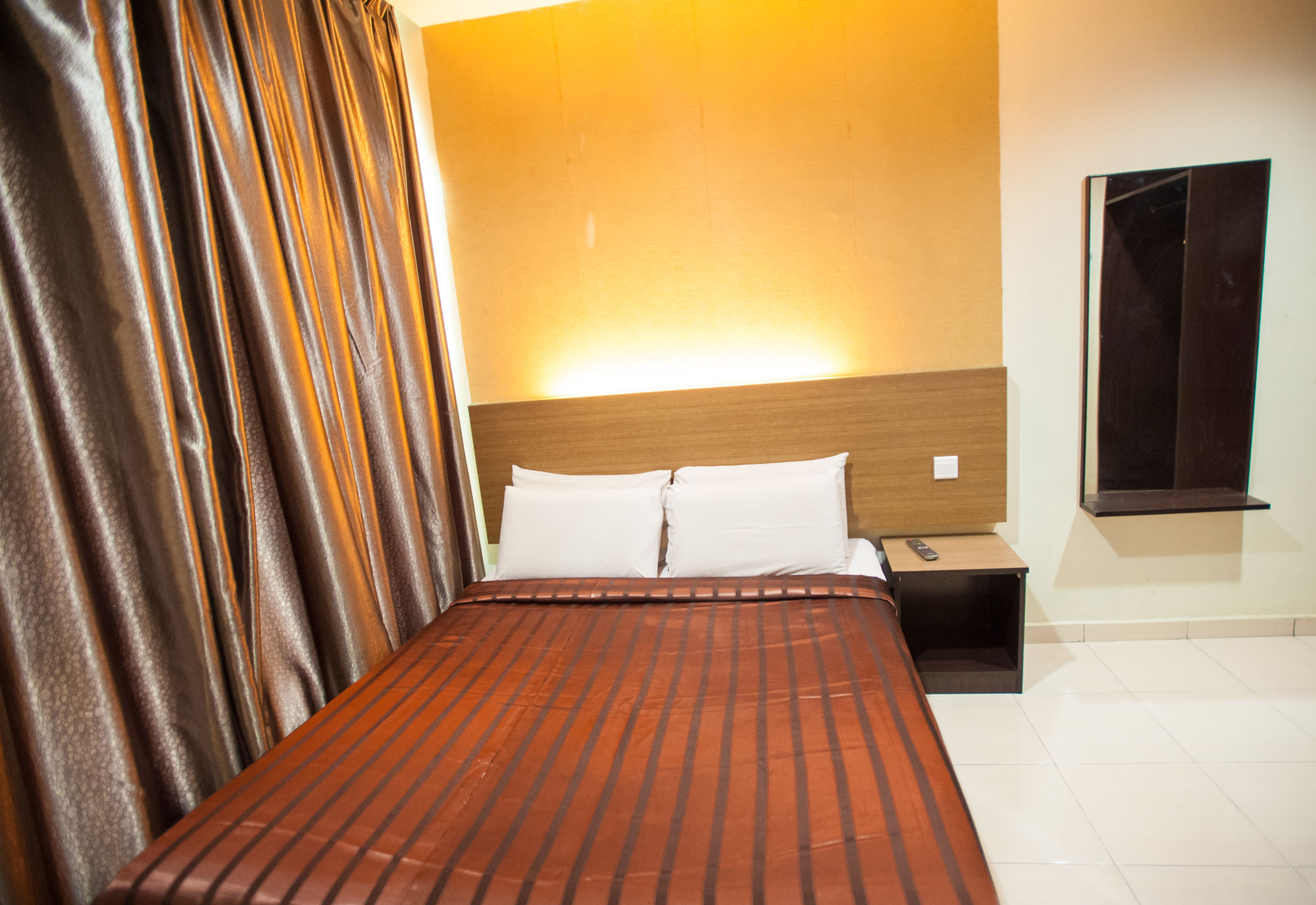 Dj Citi Point Hotel Κουάλα Τερενγκάνου Εξωτερικό φωτογραφία